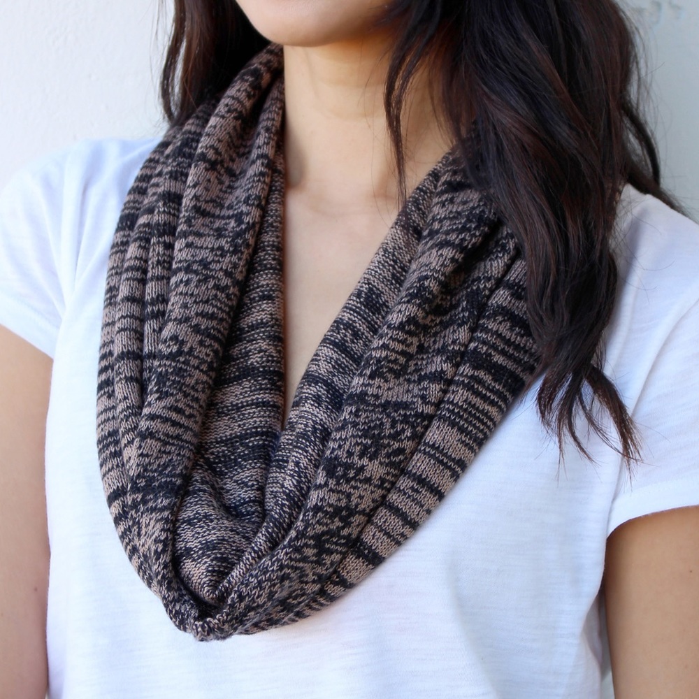 NWT Soft Kerisma Infiniti Scarf